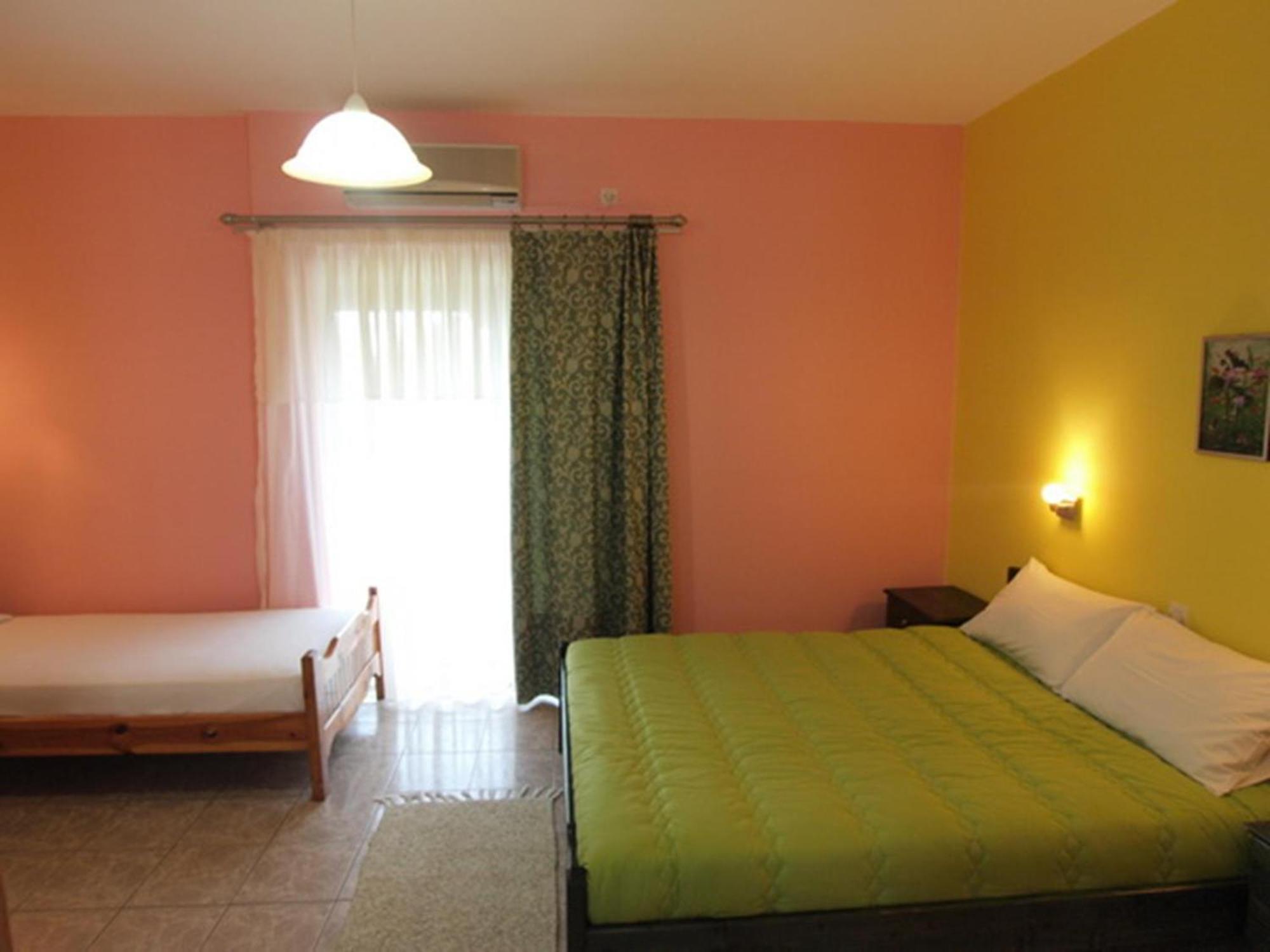 Elena Apartments Stoypa Stoúpa Habitación foto