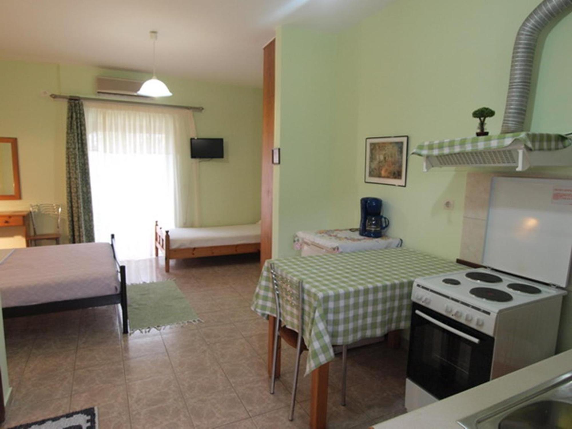 Elena Apartments Stoypa Stoúpa Habitación foto